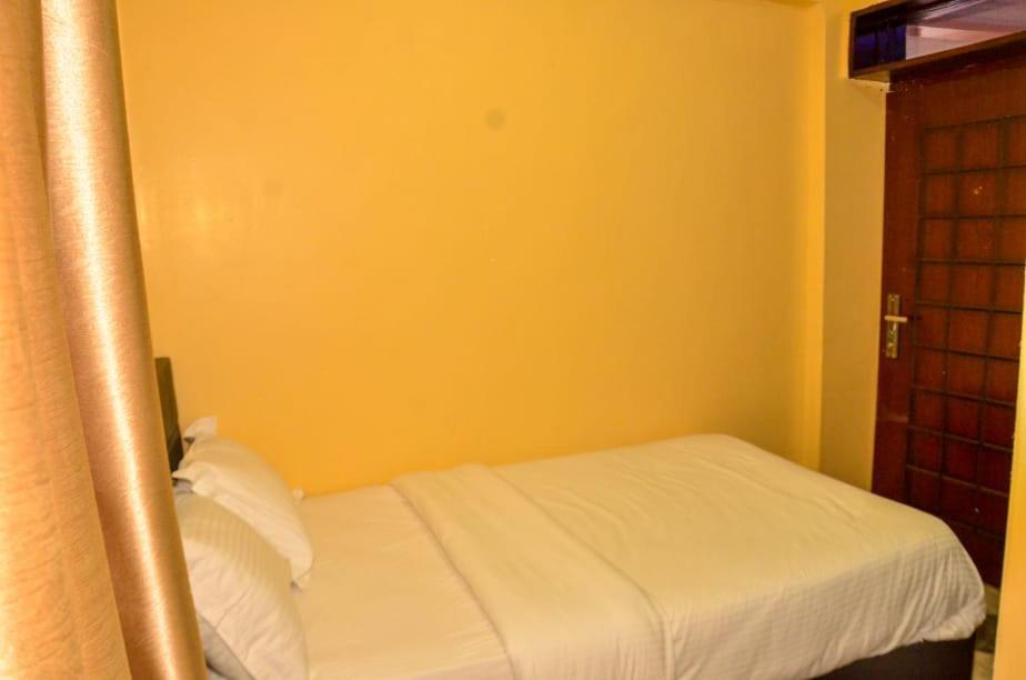 Kentania Hotel Nakuru Zewnętrze zdjęcie