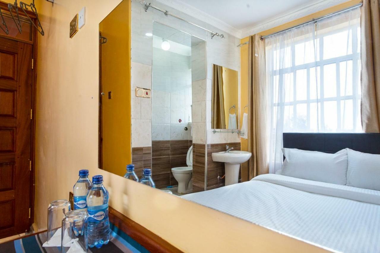 Kentania Hotel Nakuru Zewnętrze zdjęcie